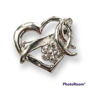 80s style silver-tone heart with rhinestone brooch/pin